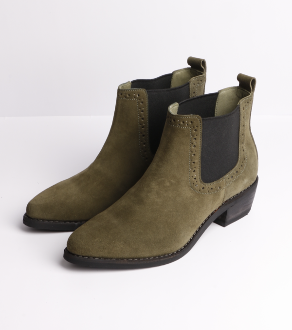 Elizabetta Verde Oliva | Manolo Reyes