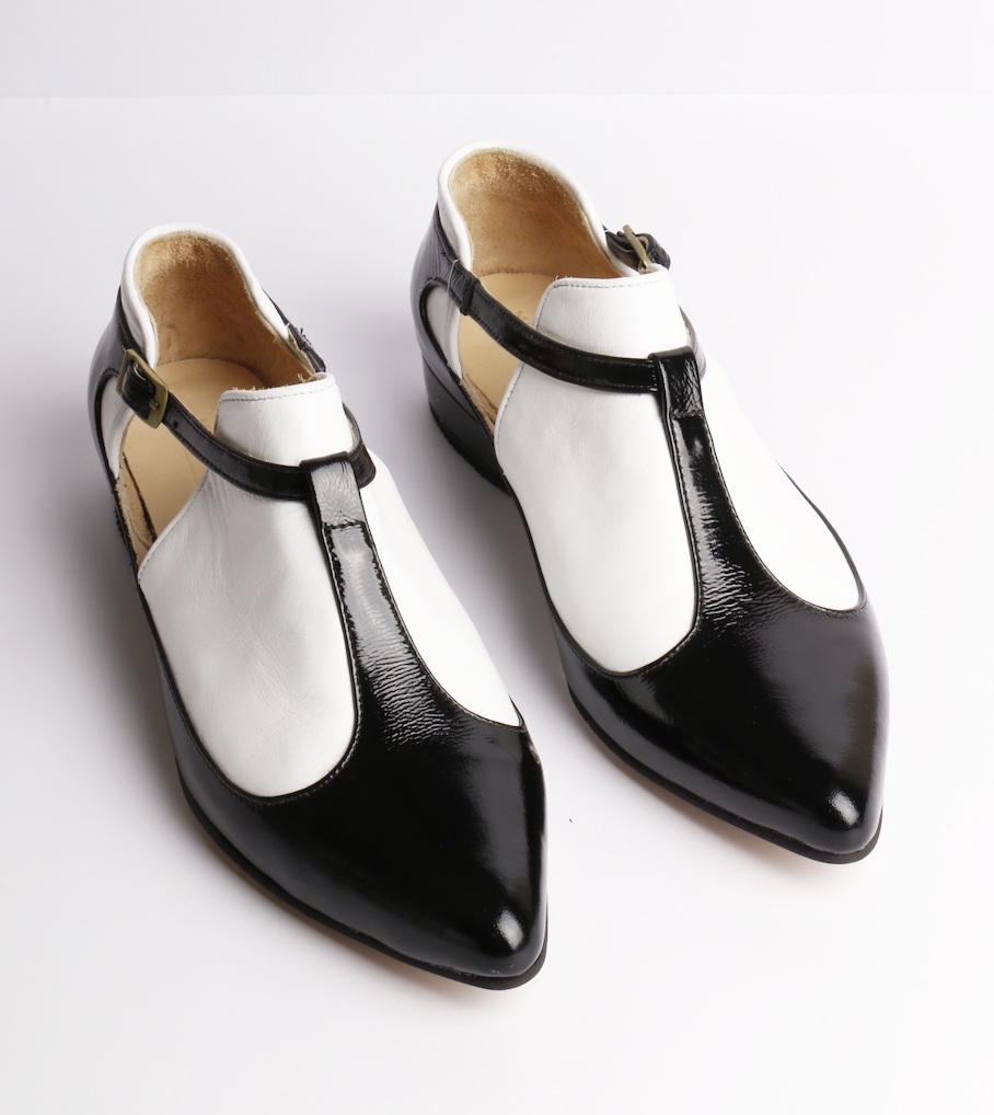 Emily_blanconegro_manoloreyes_ce