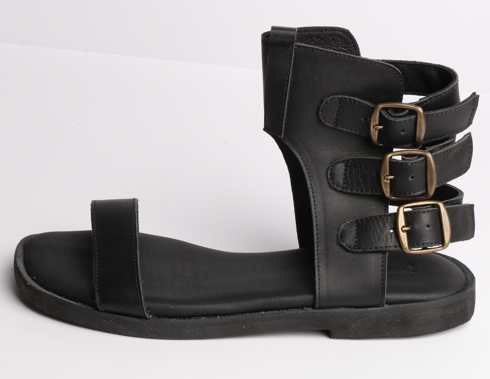 Romananegra_manoloreyes_2